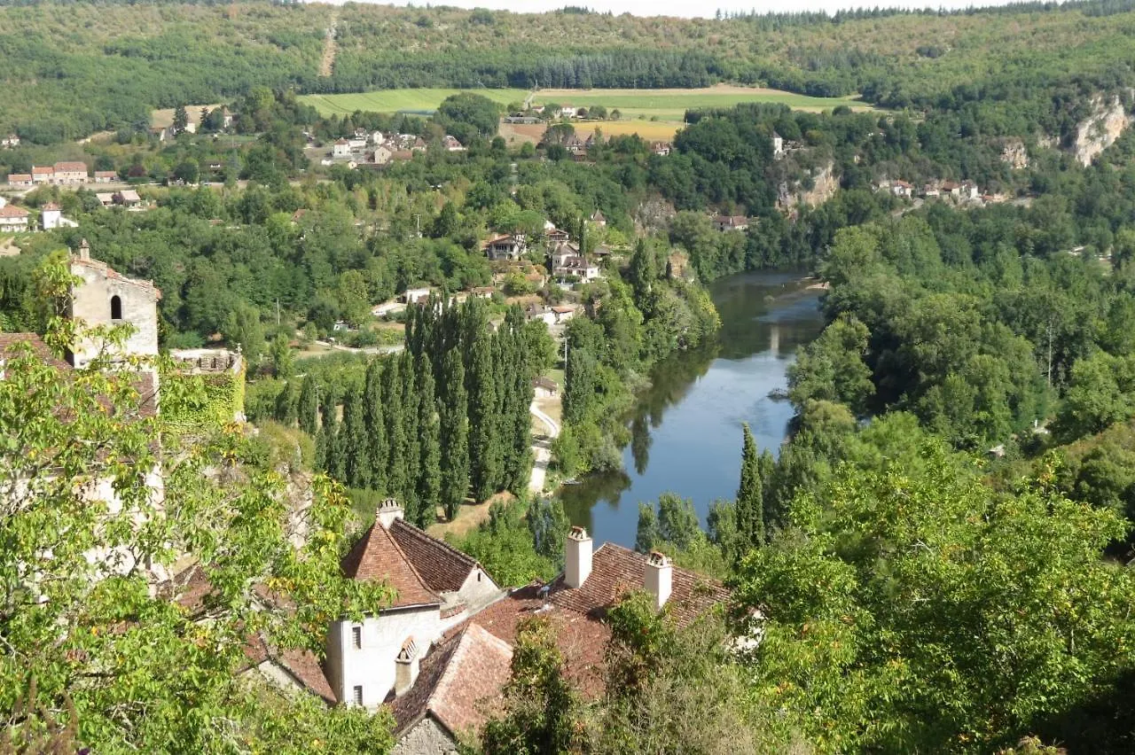 A Deux Pas De St Cirq Lapopie, La Chambre Du 